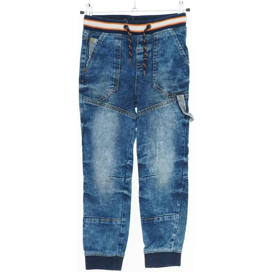 Jeans fra Pepco (str. 116)