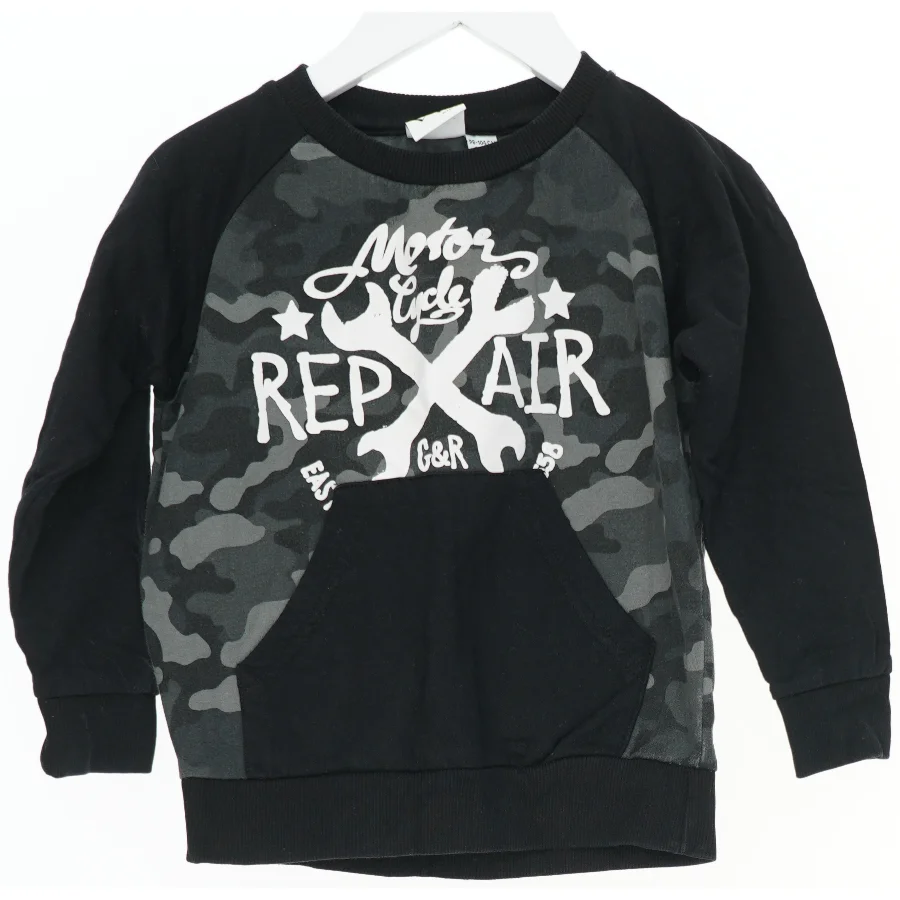 Sweatshirt med camouflagemønster fra VRS (str. 104)