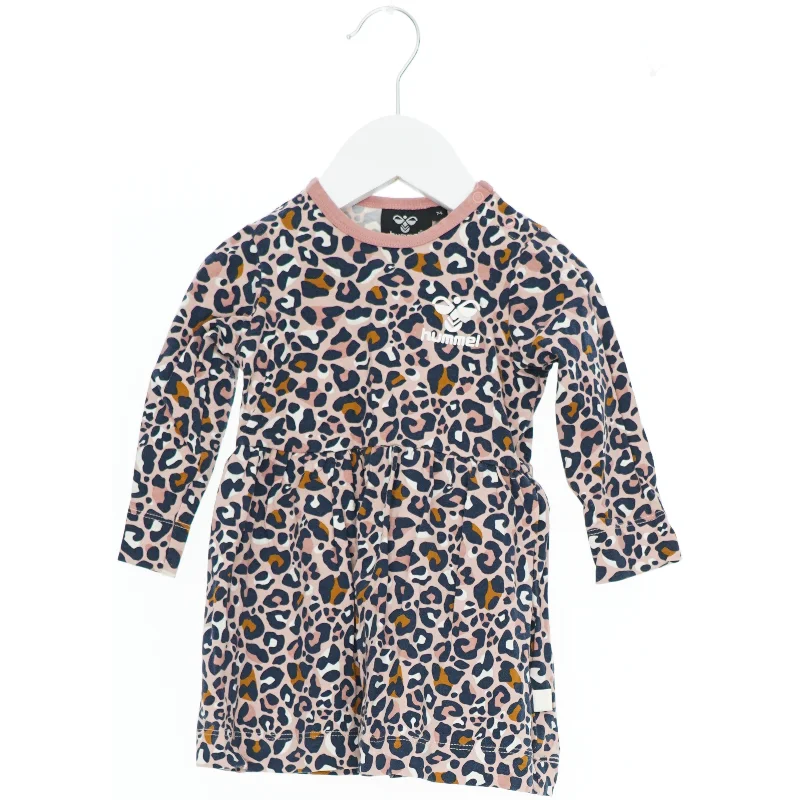 Leopardkjole fra Hummel (str. 74)