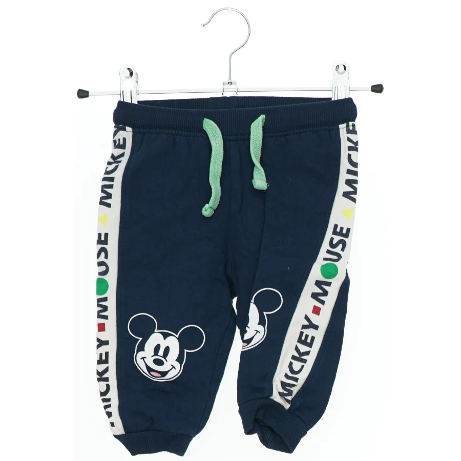 Mickey Mouse joggingbukser fra Disney (str. 74)
