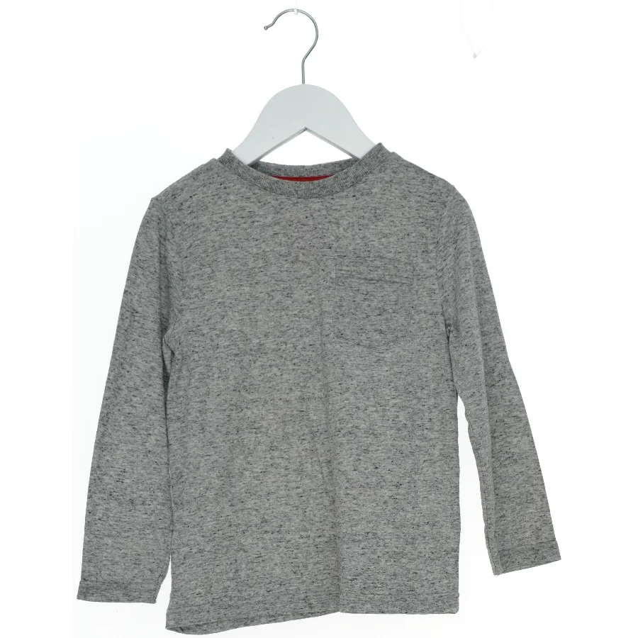 Langærmet t-shirt fra F&F (str. 116)