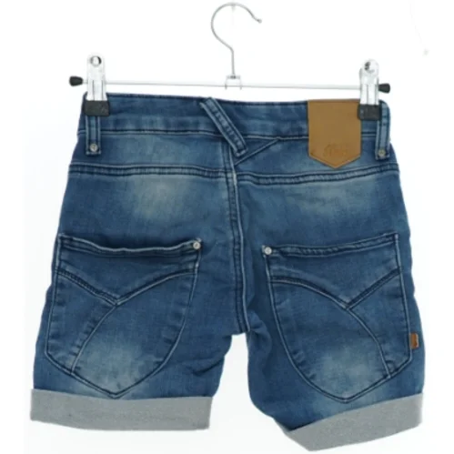 Jog Denim Shorts (str. 116)
