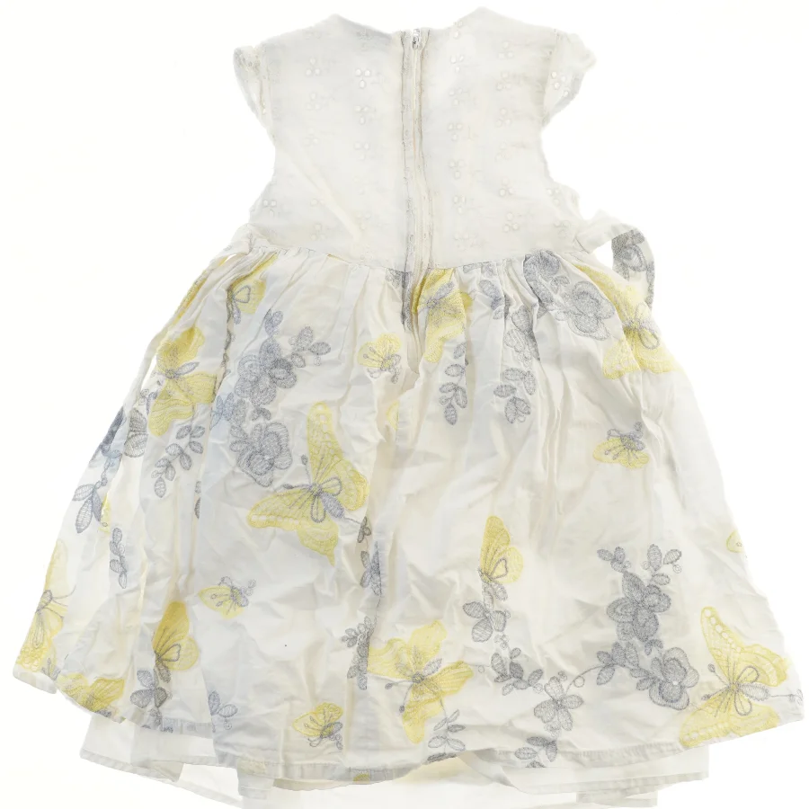 Sommerkjole med sommerfugle fra Topolino (str. 98)