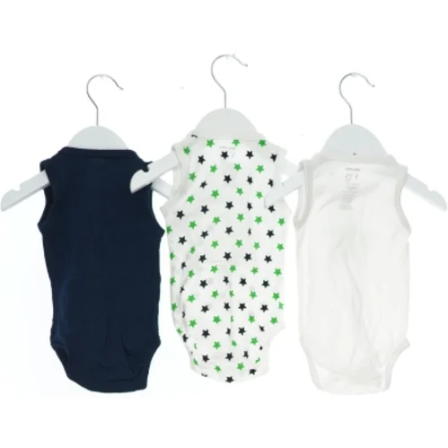 Sæt af 3 bodystockings uden ærmer fra VRS (str. 68)