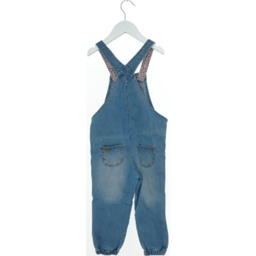 Jeans overalls til børn med hjertedetalje fra H&M (str. 92)