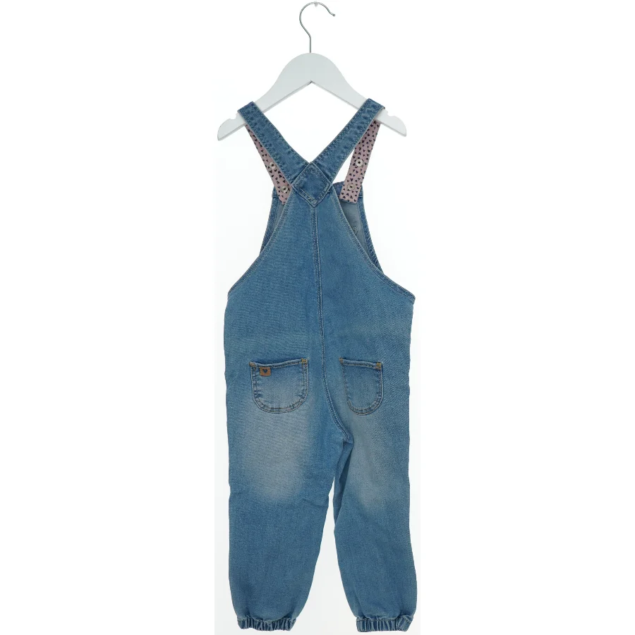Jeans overalls til børn med hjertedetalje fra H&M (str. 92)