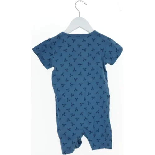 Kortærmet sommerdragt med hummermotiv fra Friends (str. 92)