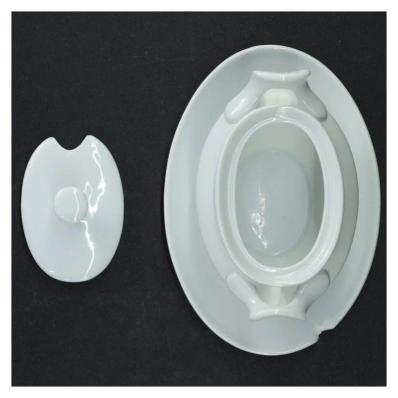 Porcelæn sovseskål (str. 14 x 10 cm)