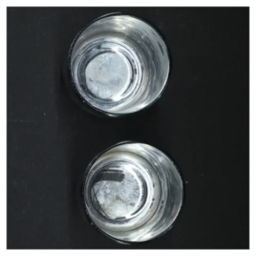 Graverede glaslysestager (str. H 8 cm)