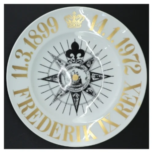 Mindetallerken for Frederik IX fra B&G (str. 25 cm)
