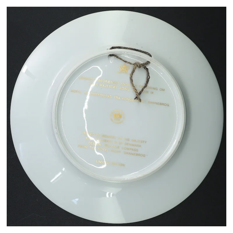 Mindetallerken for Frederik IX fra B&G (str. 25 cm)