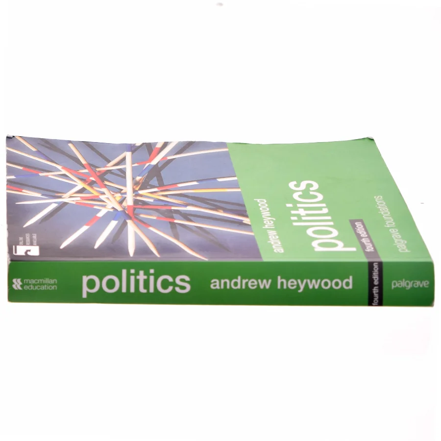 Politics af Andrew Heywood (Bog)