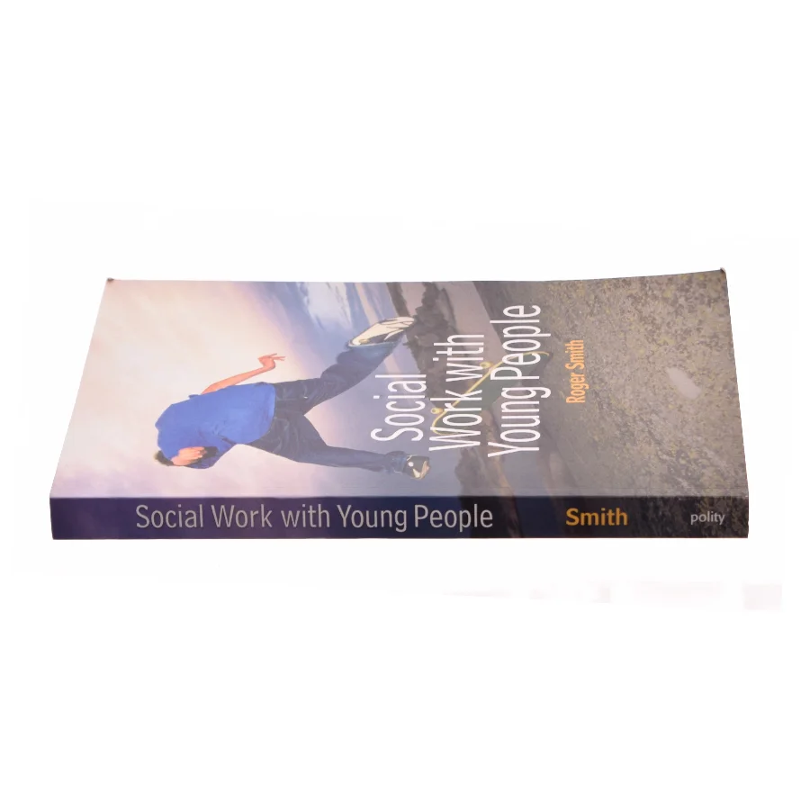 Social Work with Young People af Roger Smith (Bog)