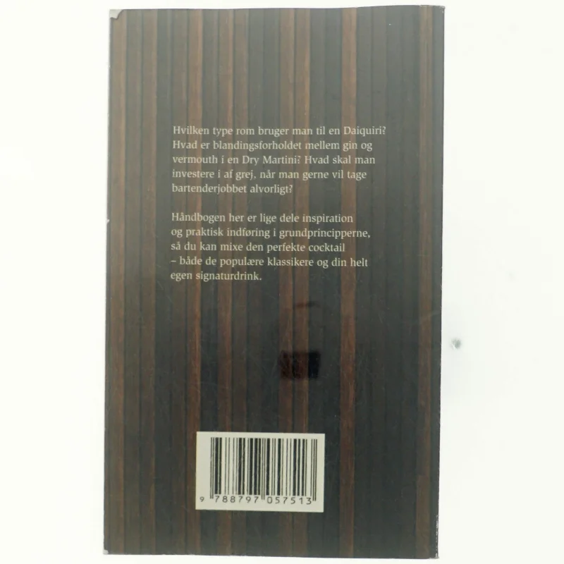 Cocktail håndbogen af Kristian Gøtrik (Bog)