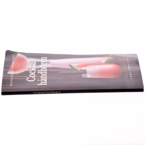 Cocktail håndbogen af Kristian Gøtrik (Bog)