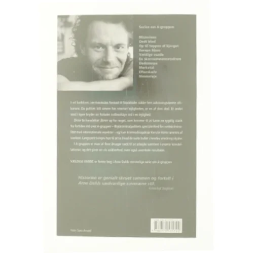 Vældige vande af Arne Dahl (f. 1963) (Bog)