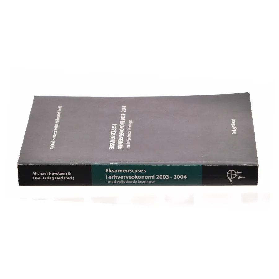 Eksamenscases i erhvervsøkonomi 2003-2004 (Bog)
