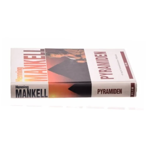 Pyramiden af Henning Mankell