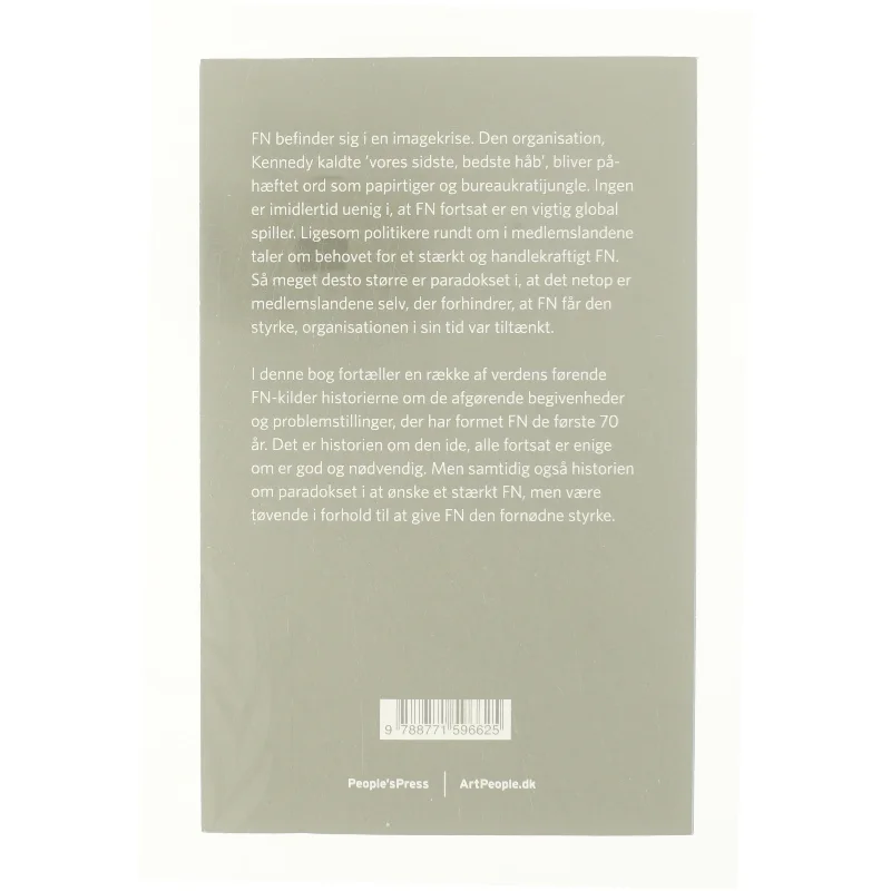 FN : vores sidste, bedste håb : samtaler om FN gennem 70 år af Anders Agner Pedersen (f. 1985) (Bog)