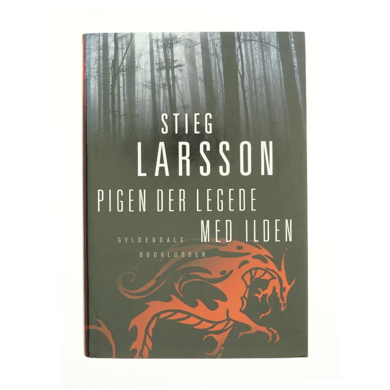 Pigen der legede med ilden af Stieg Larsson (Bog)