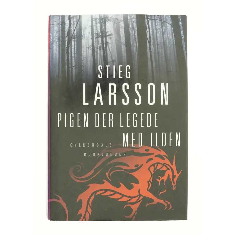 Pigen der legede med ilden af Stieg Larsson (Bog)