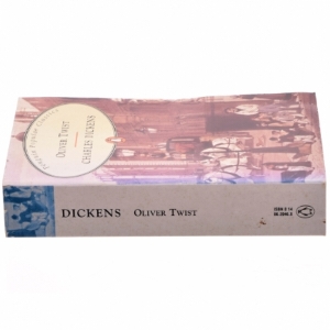 Oliver Twist af Charles Dickens (Bog)