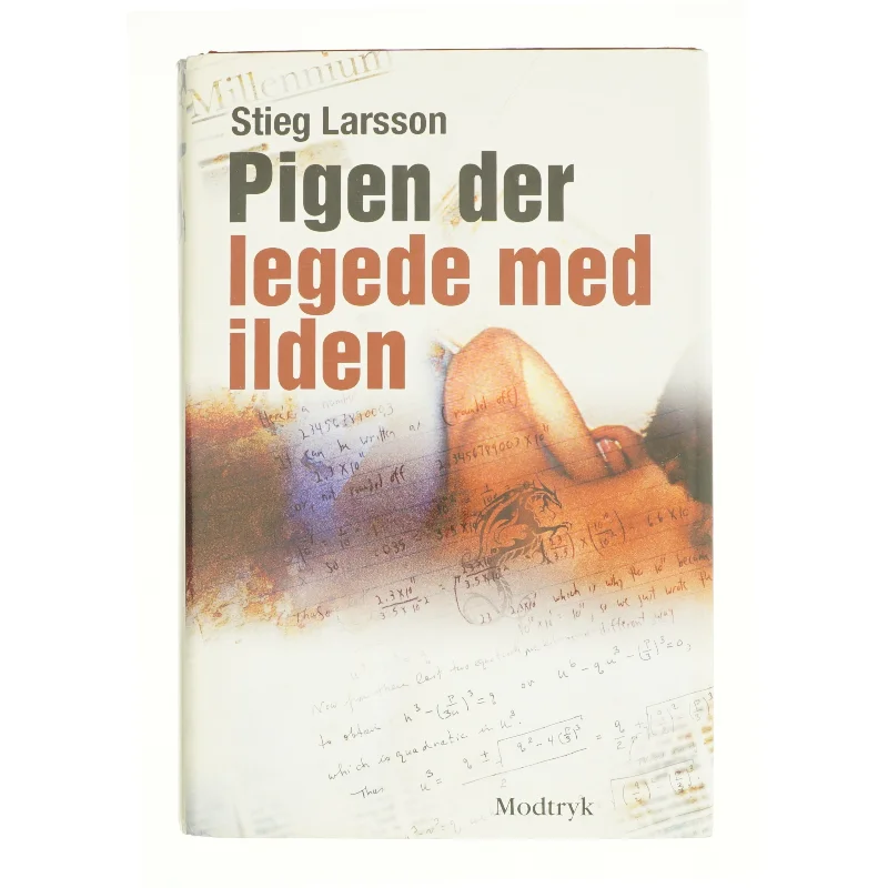 Pigen Der Legede Med Ilden af Larsson, Stieg (Bog)
