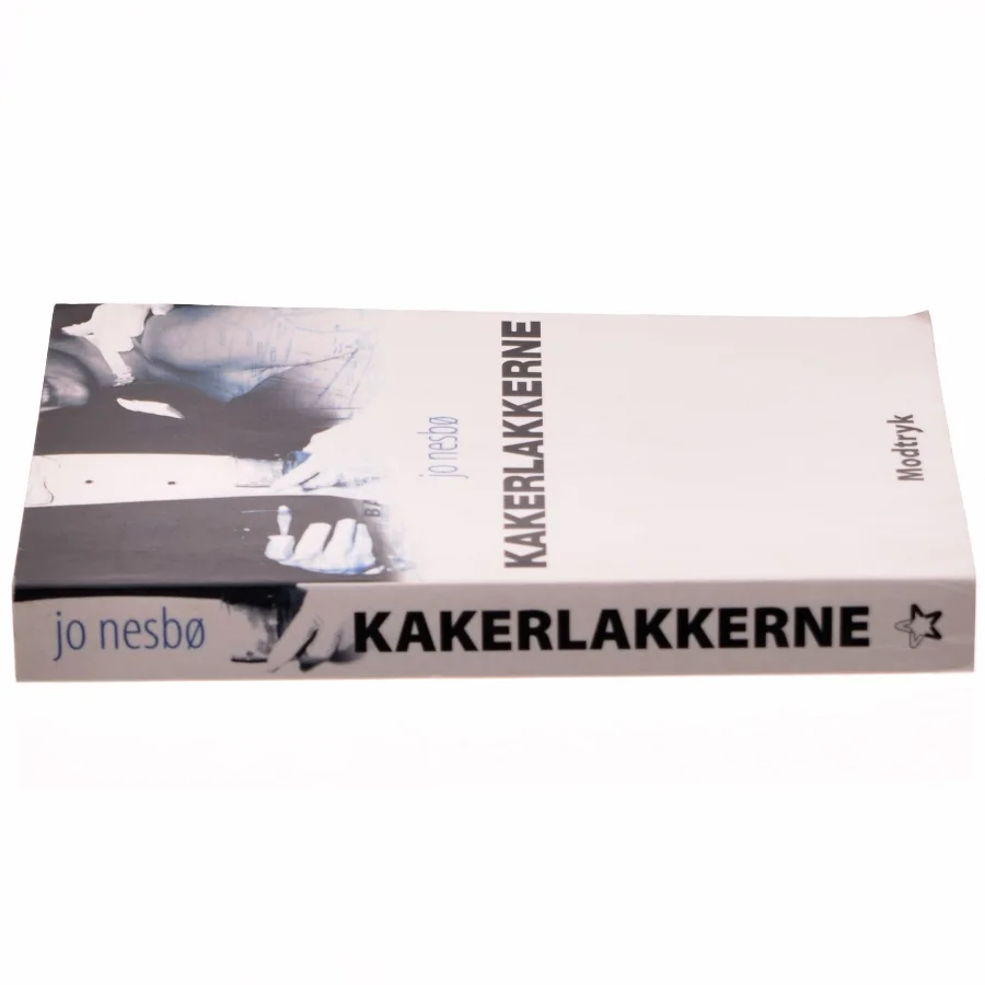 Kakerlakkerne af Jo Nesbø (Bog)
