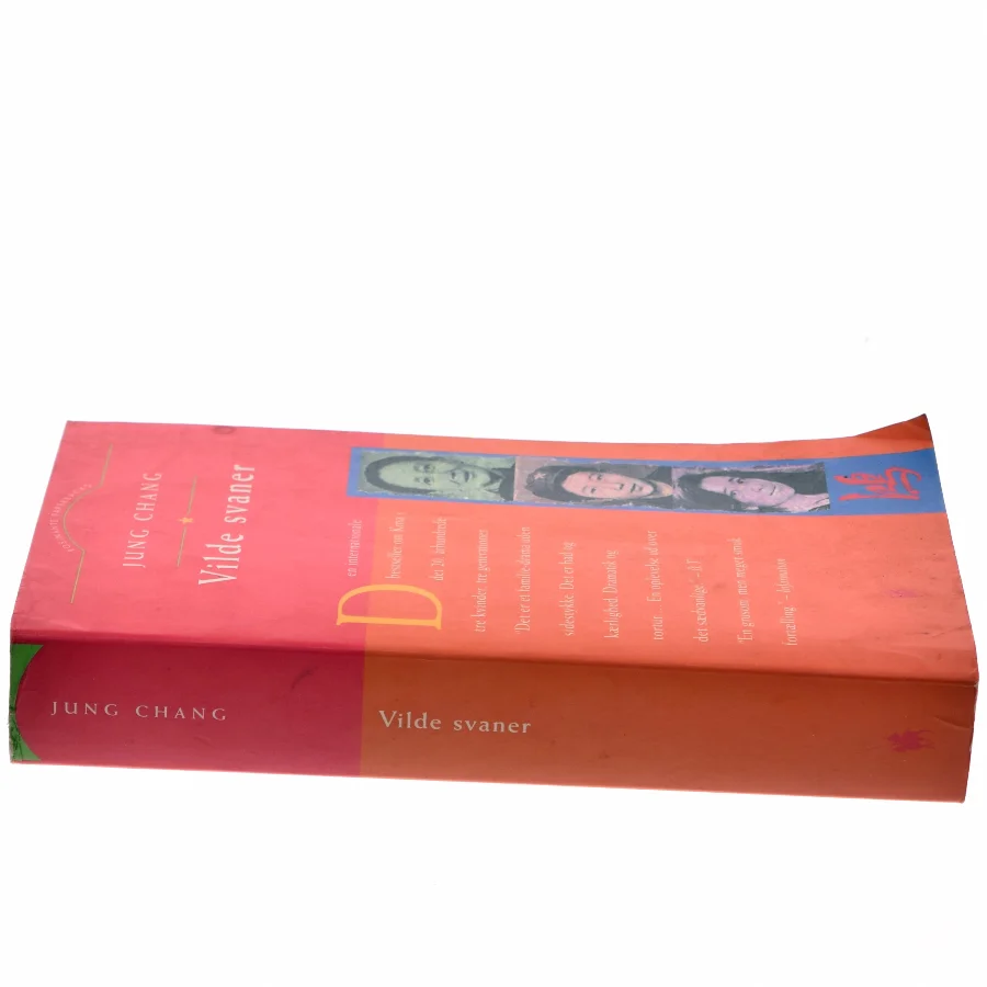 Vilde Svaner: Tre Dotre Af Kina af Jung Chang (Bog)
