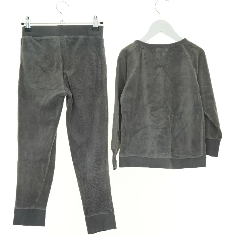 Sæt, bukser og trøje fra Bakito (str. 128 cm)