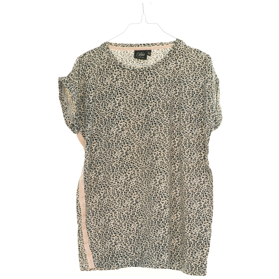 T-shirt fra Sofie Schnoor (str. 140 cm)