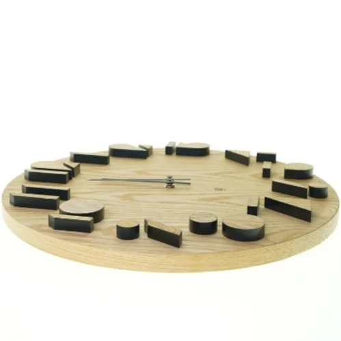 Væg ur fra Umbra (str. 40 cm)