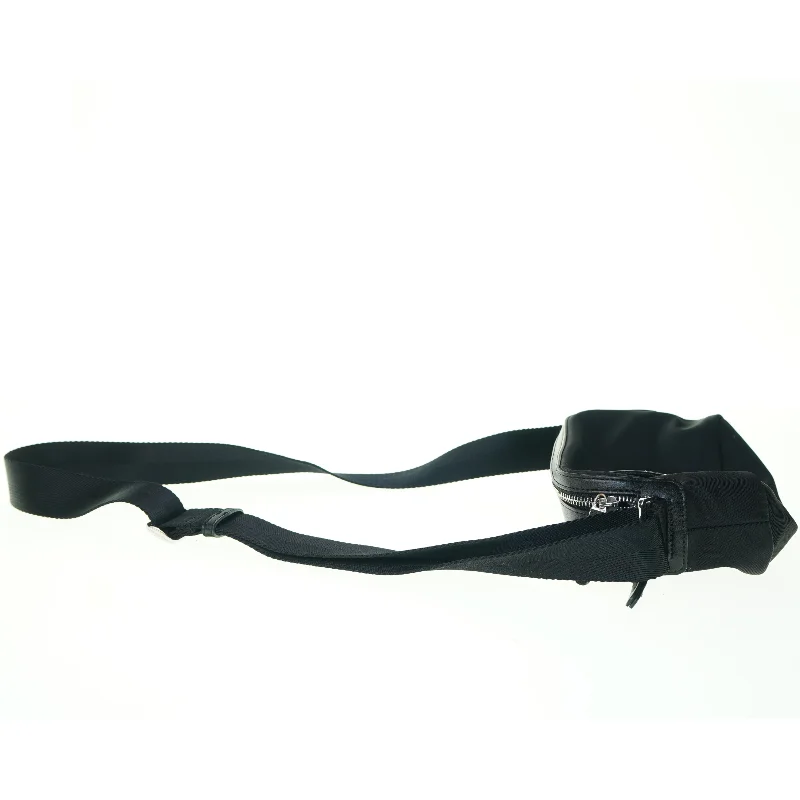 Taske fra Mandarina Duck (str. 22 x 14 cm)