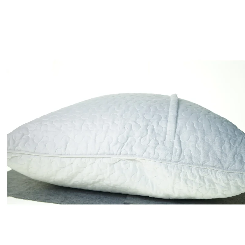 Puder og sengetæppe (str. 250 x 260 cm og 60 x 60 cm)