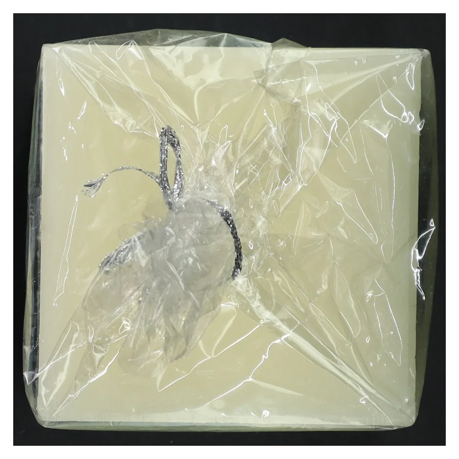 Dekorativt stearinlys med mosaikmønster