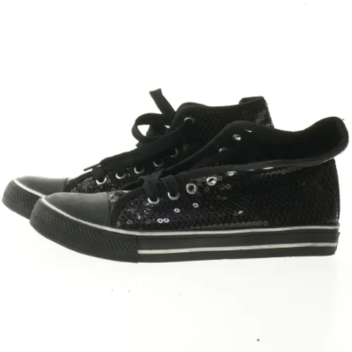 Sorte lave sneakers med palietter fra Cix (str. 40)