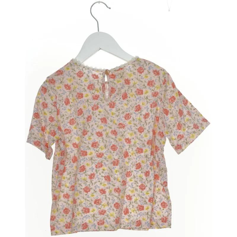 T-Shirt (str. 134 cm)