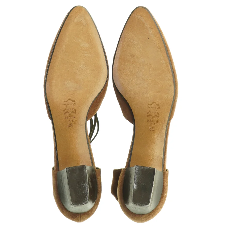 Brune ruskindssandaler med snøre fra Franco Potalivo (str. 39)