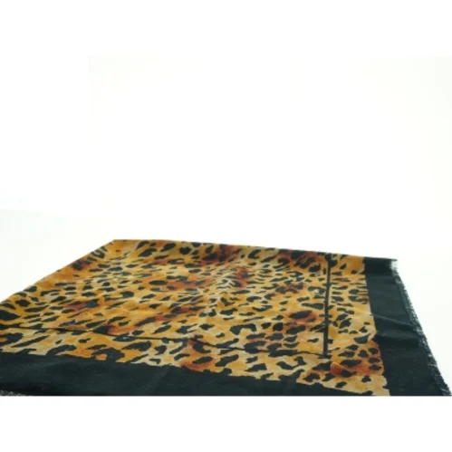 Tørklæde med leopardprint (str. 115 x 115 cm)