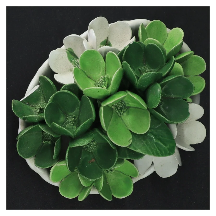 Kunstig sukkulent i keramikpotte