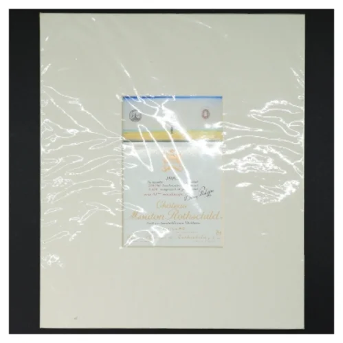 Château Mouton Rothschild etiket (str svarende til normal etiket på flaske)