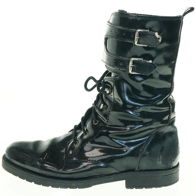 Sorte snørestøvler med spænder (str. 39)