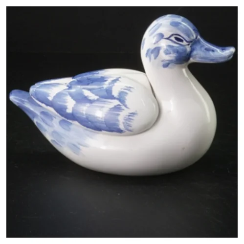 Fuglefigur af porcelæn 