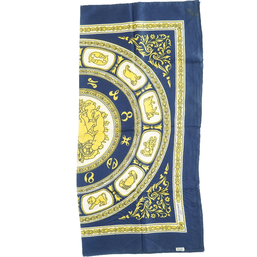Blåt og gult tørklæde med zodiaktegn fra Bianchini Férier (str. 75 x. 78 cm)