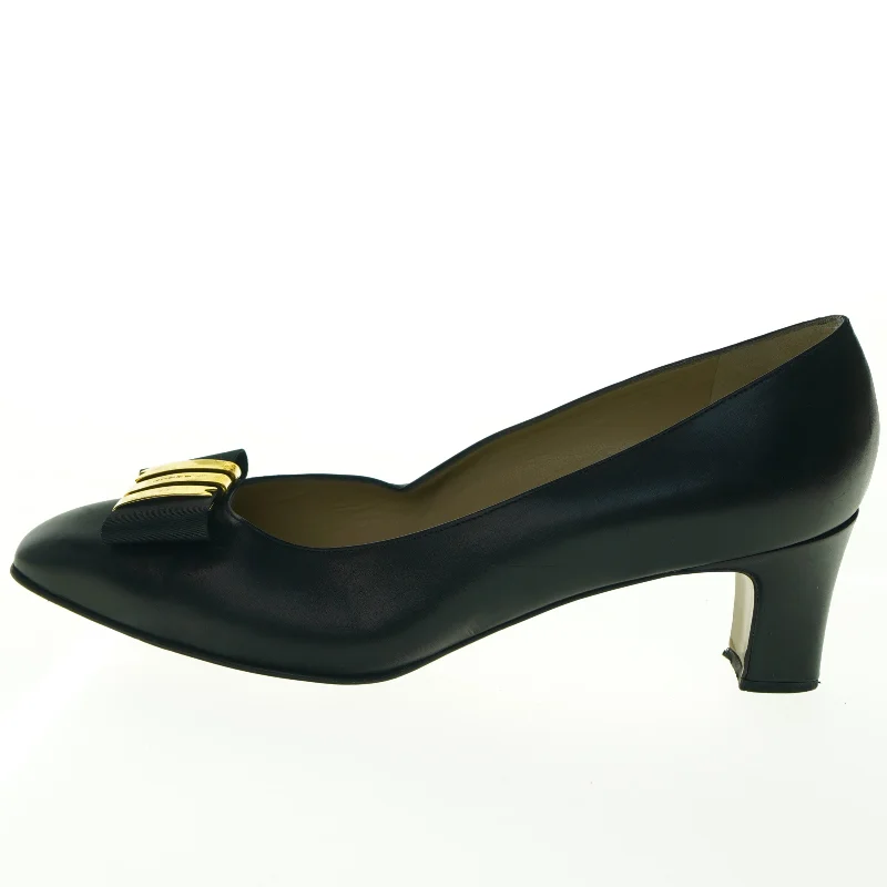 Sorte læderpumps fra Bally (str. 5,5)