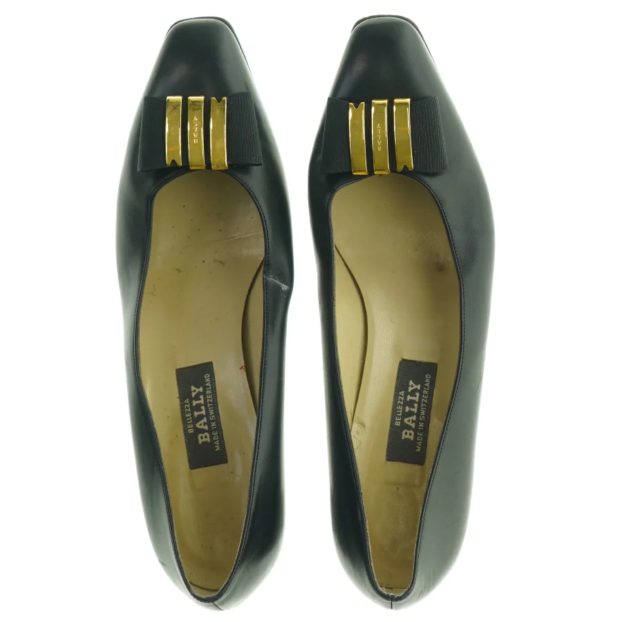 Sorte læderpumps fra Bally (str. 5,5)