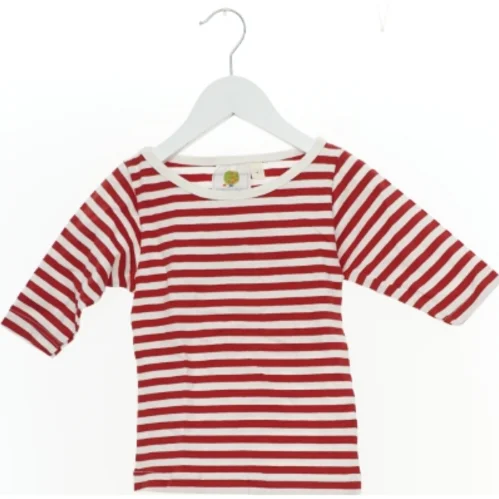 T-Shirt (str. 104 cm)