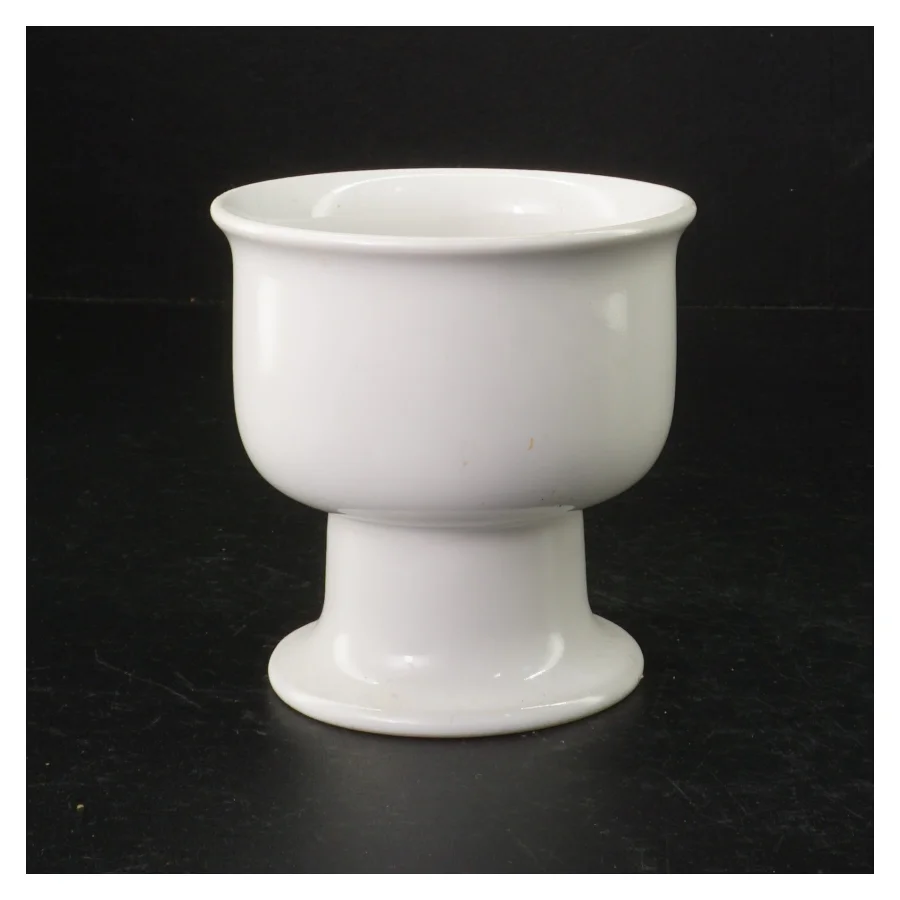 Hvid keramik lysestage (str. 11 cm)