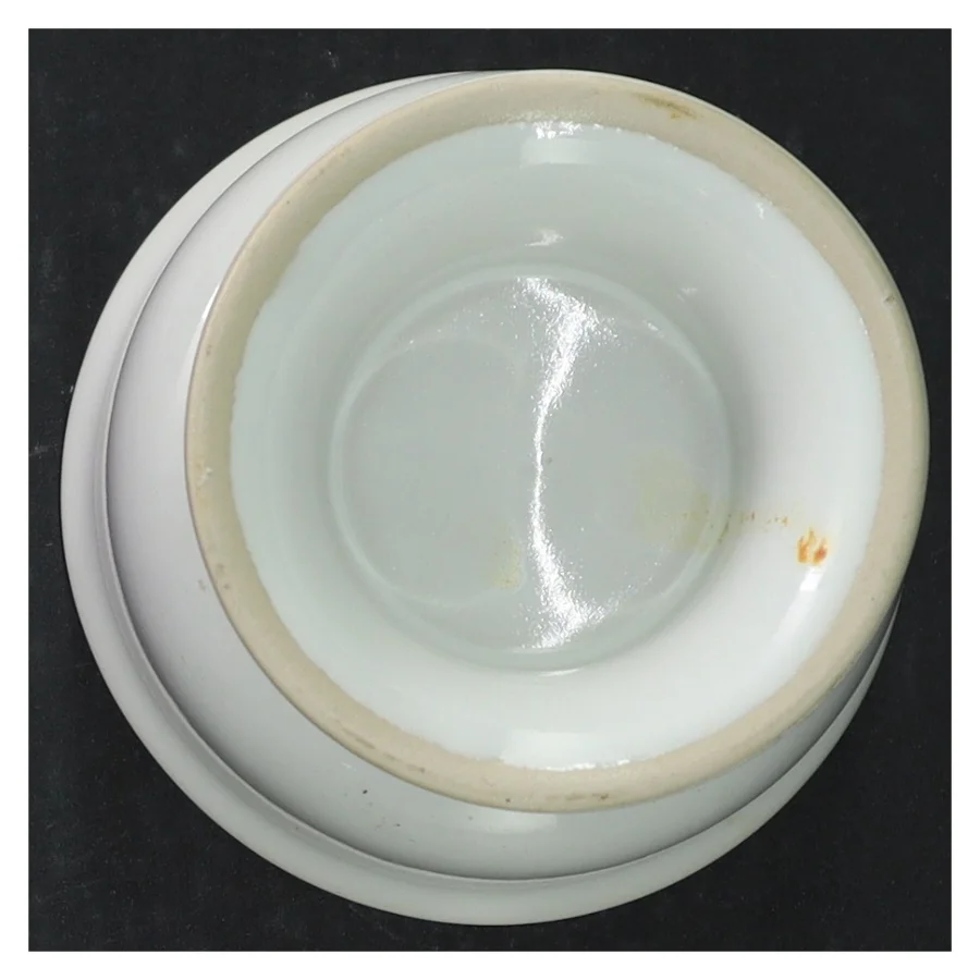 Hvid keramik lysestage (str. 11 cm)