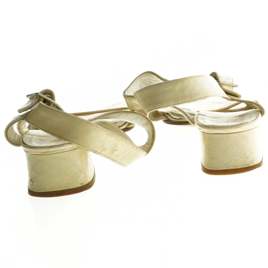 Brugte beige sandaler fra Bruno Magli (str. 37,5)